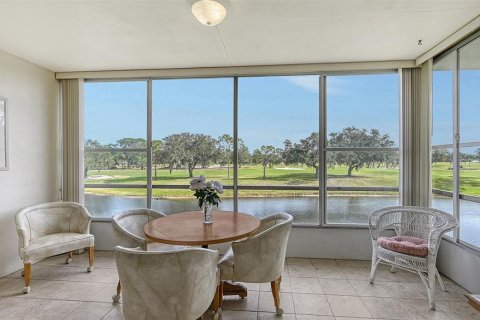 Copropriété à louer à Sarasota, Floride: 2 chambres, 134.15 m2 № 1846690 - photo 4