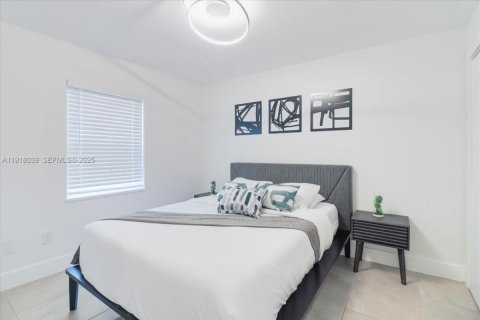 Купить виллу или дом в Холливуд, Флорида 3 спальни, 83.43м2, № 2053949 - фото 17