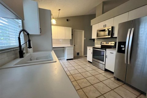 Casa en venta en Orlando, Florida, 3 dormitorios, 130.81 m2 № 1597894 - foto 4
