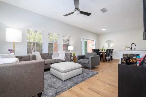 Townhouse in Kissimmee, Florida 4 bedrooms, 151.99 sq.m. № 1872886 - photo 6