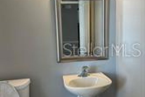 Townhouse in Kissimmee, Florida 3 bedrooms, 143.07 sq.m. № 1906898 - photo 5