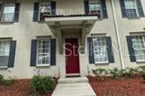 Townhouse in Kissimmee, Florida 3 bedrooms, 143.07 sq.m. № 1906898 - photo 1