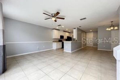Townhouse in Kissimmee, Florida 3 bedrooms, 143.07 sq.m. № 1906898 - photo 7
