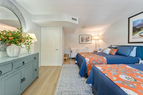 Touwnhouse à vendre à Miami, Floride: 3 chambres, 206.43 m2 № 2057953 - photo 24