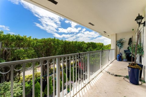 Touwnhouse à vendre à Miami, Floride: 3 chambres, 206.43 m2 № 2057953 - photo 29