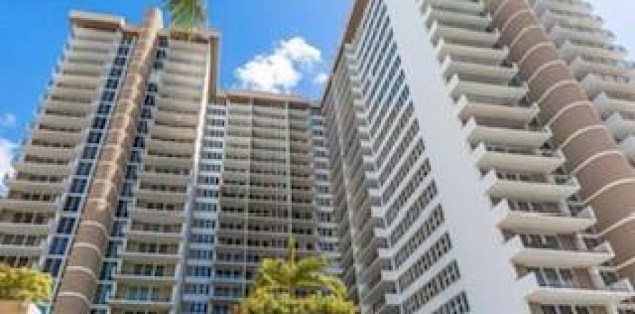 Condo à Hallandale Beach, Floride, 1 chambre  № 2387262