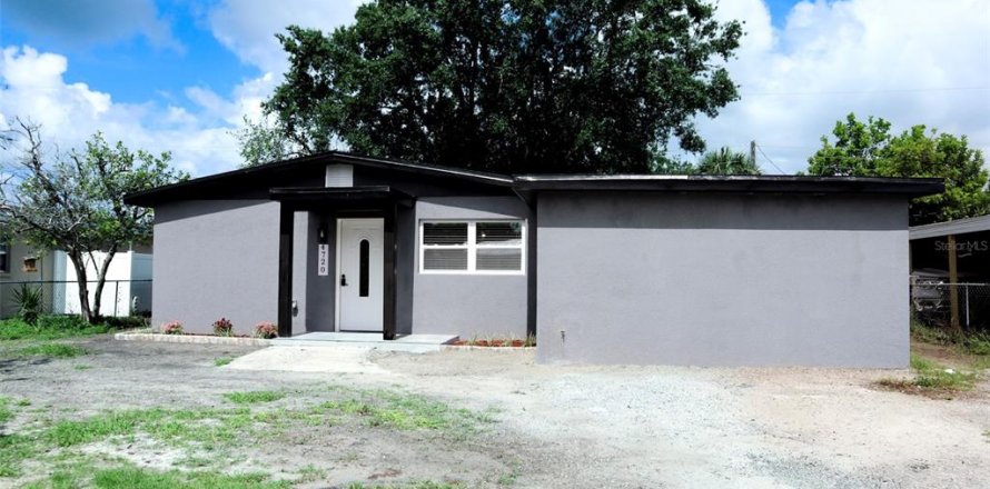 Casa en Tampa, Florida 4 dormitorios, 110.55 m2 № 1812694