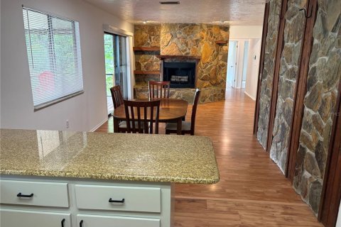 House in Bradenton, Florida 3 bedrooms, 110.37 sq.m. № 2272956 - photo 7