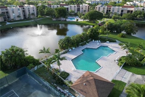Copropriété à louer à Delray Beach, Floride: 1 chambre, 70.42 m2 № 1996873 - photo 7