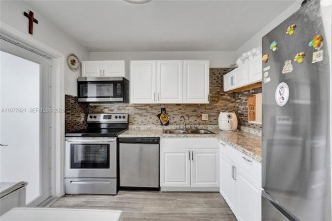Condo à Hollywood, Floride, 1 chambre  № 2080010