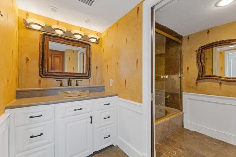 Condo in Orlando, Florida, 2 bedrooms  № 1557676 - photo 15