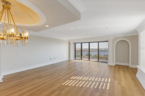 Condo in Orlando, Florida, 2 bedrooms  № 1557676 - photo 6
