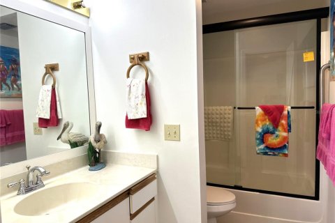 Copropriété à vendre à Englewood, Floride: 2 chambres, 101.45 m2 № 2143454 - photo 18
