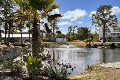Copropriété à vendre à Englewood, Floride: 2 chambres, 101.45 m2 № 2143454 - photo 24