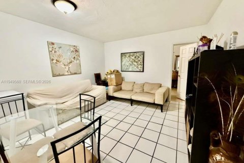 Снять в аренду кондоминиум в Майами, Флорида 1 спальня, 78.97м2, № 2005011 - фото 4