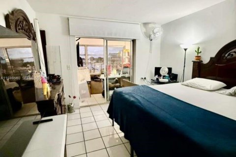 Снять в аренду кондоминиум в Майами, Флорида 1 спальня, 78.97м2, № 2005011 - фото 6