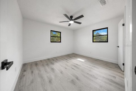 House in Ocala, Florida 3 bedrooms, 145.48 sq.m. № 2223590 - photo 17