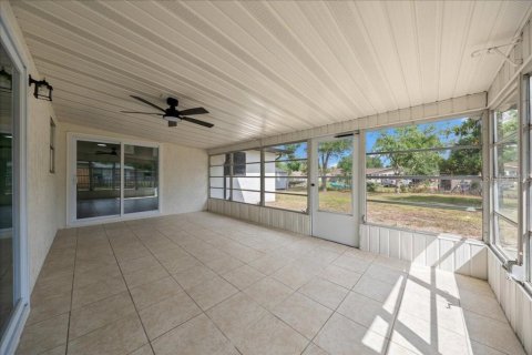 House in Ocala, Florida 3 bedrooms, 145.48 sq.m. № 2223590 - photo 26
