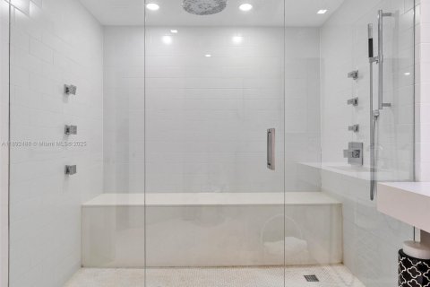 Снять в аренду кондоминиум в Авентура, Флорида 2 спальни, 196.95м2, № 2021658 - фото 21