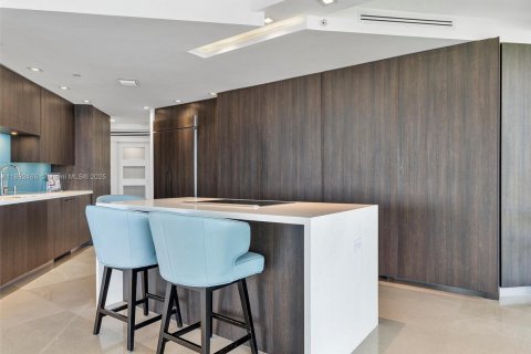 Снять в аренду кондоминиум в Авентура, Флорида 2 спальни, 196.95м2, № 2021658 - фото 13