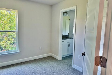 Casa en venta en Port Charlotte, Florida, 4 dormitorios, 196.67 m2 № 1565861 - foto 8