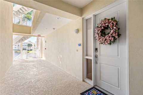 Condo in Bradenton, Florida, 3 bedrooms  № 2122828 - photo 3