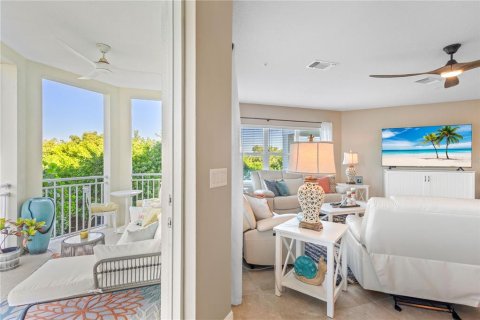 Condo in Bradenton, Florida, 3 bedrooms  № 2122828 - photo 9