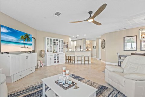 Condo in Bradenton, Florida, 3 bedrooms  № 2122828 - photo 8