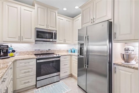 Condo in Bradenton, Florida, 3 bedrooms  № 2122828 - photo 15