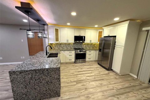 Villa ou maison à louer à Orlando, Floride: 3 chambres, 157.19 m2 № 2424177 - photo 5