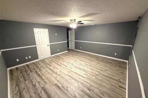 Villa ou maison à louer à Orlando, Floride: 3 chambres, 157.19 m2 № 2424177 - photo 14