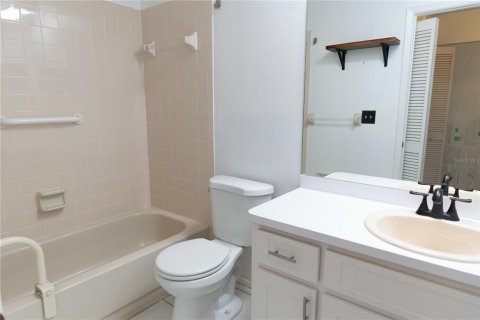 Купить виллу или дом в Нью-Порт-Ричи, Флорида 7 комнат, 89.56м2, № 1634907 - фото 27