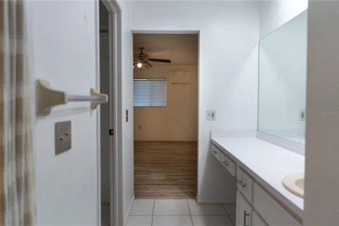 Купить виллу или дом в Нью-Порт-Ричи, Флорида 7 комнат, 89.56м2, № 1634907 - фото 19