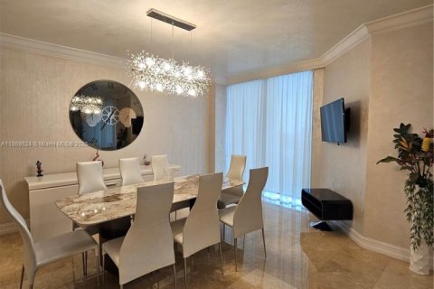 Copropriété à louer à Aventura, Floride: 3 chambres, 304.16 m2 № 1979493 - photo 23