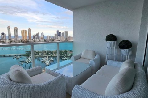 Copropriété à louer à Aventura, Floride: 3 chambres, 304.16 m2 № 1979493 - photo 14