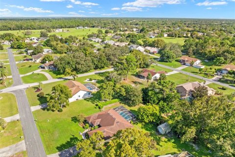 Villa ou maison à vendre à Spring Hill, Floride: 3 chambres, 165.46 m2 № 2386685 - photo 18