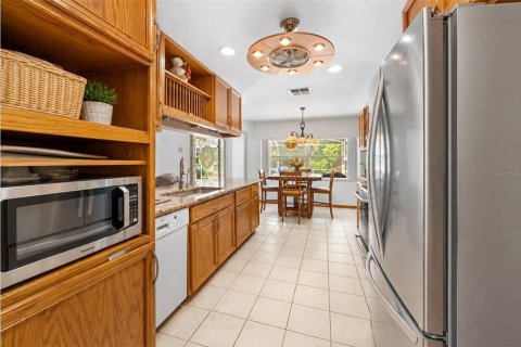 Villa ou maison à vendre à Spring Hill, Floride: 3 chambres, 165.46 m2 № 2386685 - photo 10