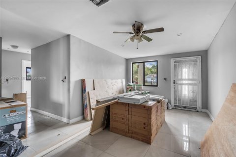 Купить виллу или дом в Форт-Лодердейл, Флорида 5 спален, 76.64м2, № 2064157 - фото 16