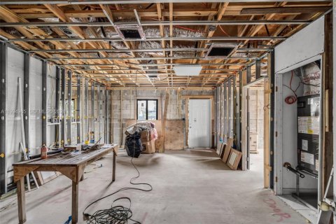 Купить виллу или дом в Форт-Лодердейл, Флорида 5 спален, 76.64м2, № 2064157 - фото 8