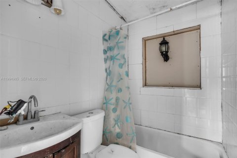 Купить виллу или дом в Форт-Лодердейл, Флорида 5 спален, 76.64м2, № 2064157 - фото 9