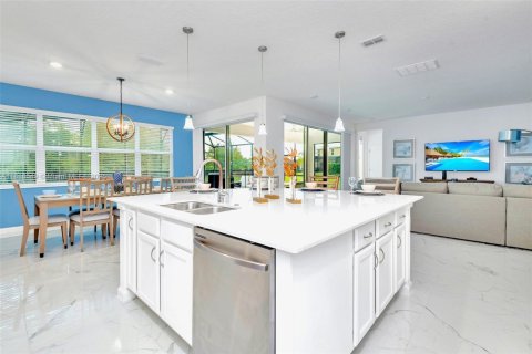 Casa en venta en Kissimmee, Florida, 6 dormitorios № 1937825 - foto 20