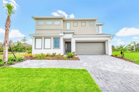 Casa en venta en Kissimmee, Florida, 6 dormitorios № 1937825 - foto 1