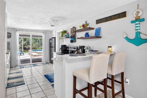 Casa en venta en Homosassa, Florida, 2 dormitorios, 103.68 m2 № 2207397 - foto 11