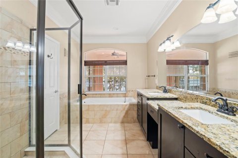 Touwnhouse à vendre à Orlando, Floride: 3 chambres, 223.06 m2 № 2399568 - photo 6