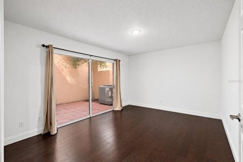 Touwnhouse à vendre à Orlando, Floride: 3 chambres, 223.06 m2 № 2399568 - photo 20