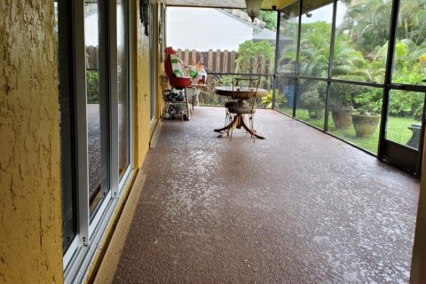 Casa en venta en Boynton Beach, Florida, 3 dormitorios, 189.99 m2 № 1207392 - foto 1