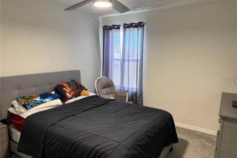 Villa ou maison à louer à Kissimmee, Floride: 5 chambres, 256.78 m2 № 2406454 - photo 10