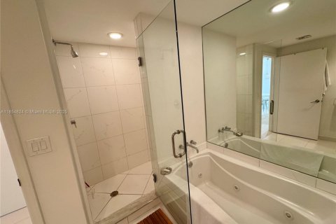 Copropriété à vendre à Miami, Floride: 1 chambre, 68.56 m2 № 2022794 - photo 21