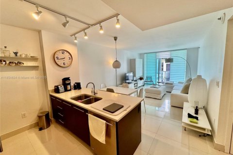 Copropriété à vendre à Miami, Floride: 1 chambre, 68.56 m2 № 2022794 - photo 20