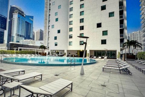 Copropriété à vendre à Miami, Floride: 1 chambre, 68.56 m2 № 2022794 - photo 11